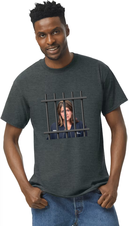 "Danielle Smith on Vacation" T-Shirt